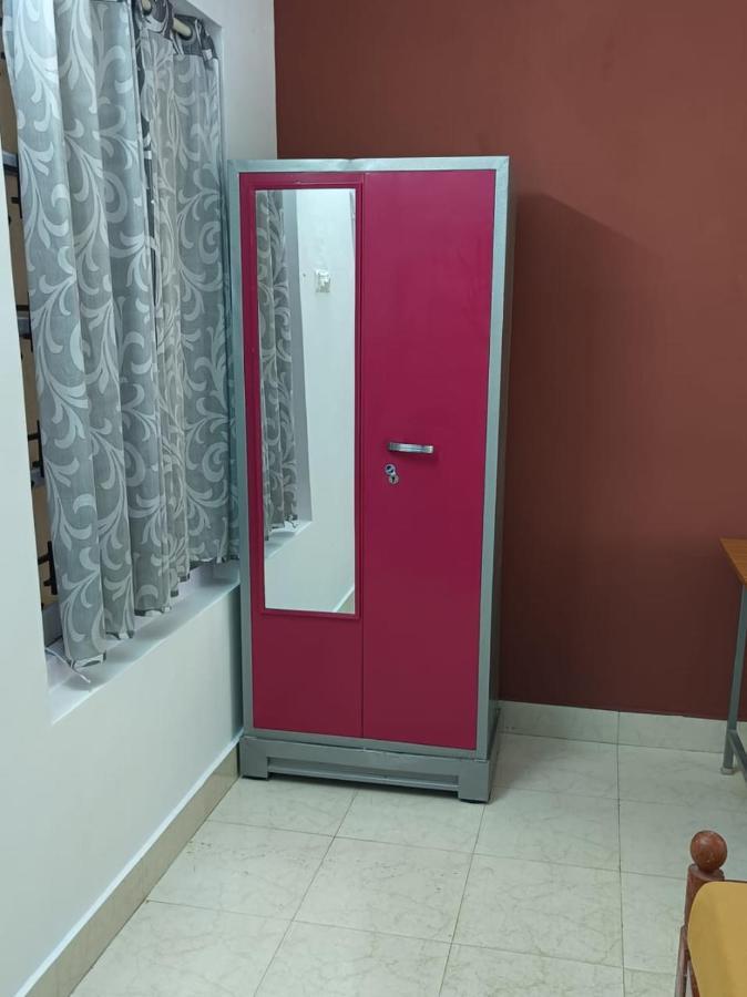 Hotel Prathiba Residency Kollam Esterno foto